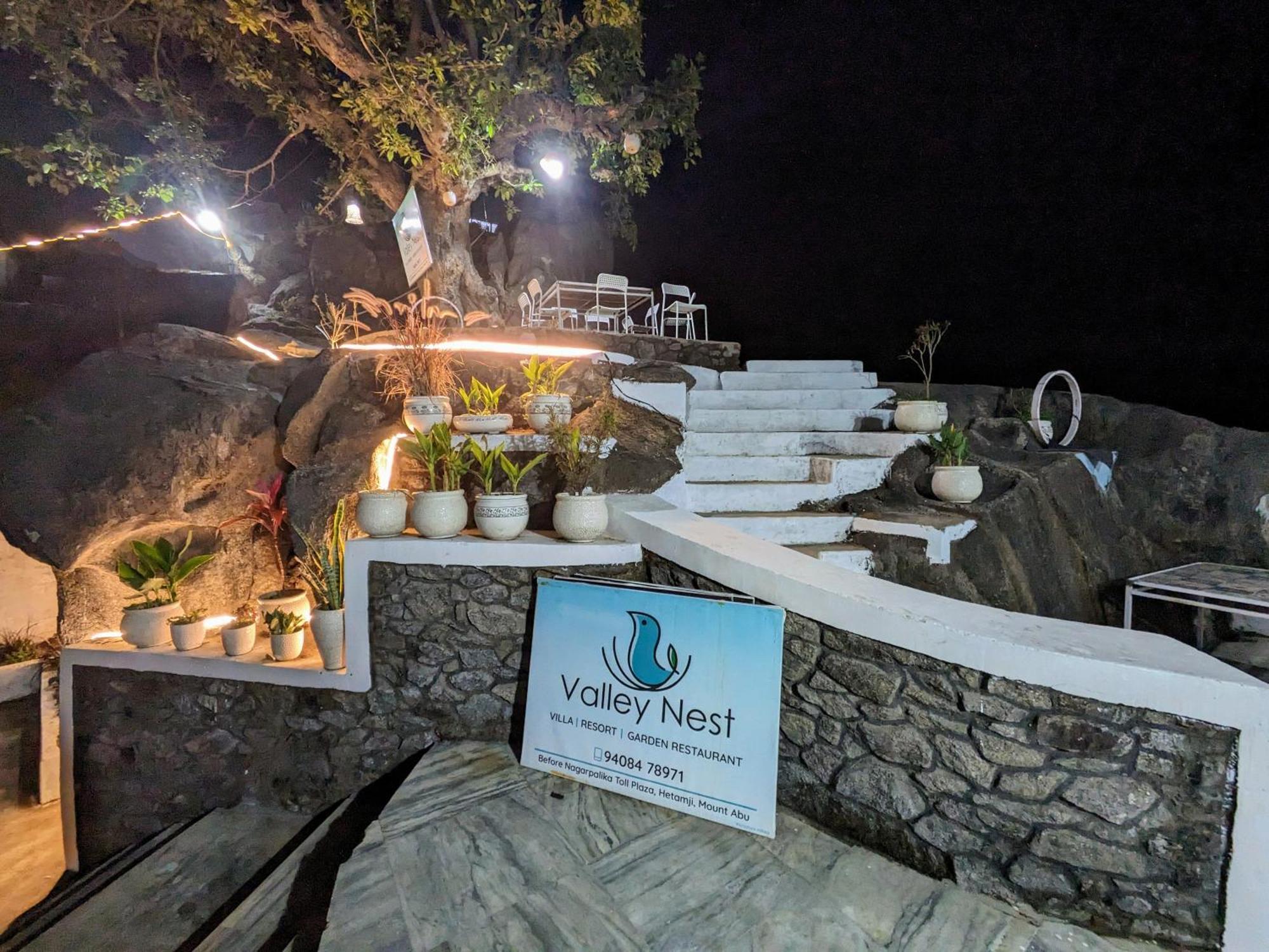 Valley Nest For 6-12 Pax Mount Abu Bagian luar foto