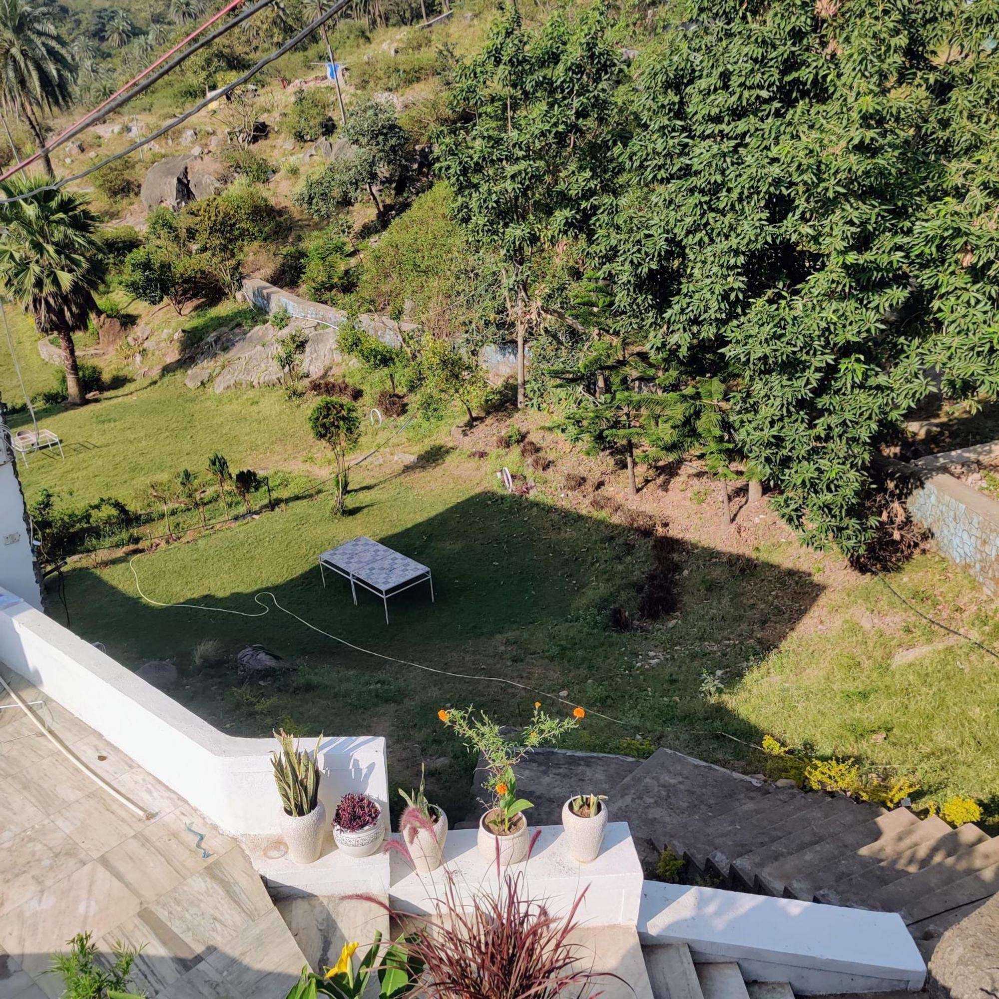 Valley Nest For 6-12 Pax Mount Abu Bagian luar foto