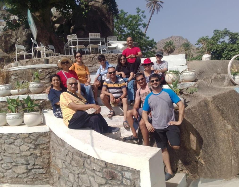 Valley Nest For 6-12 Pax Mount Abu Bagian luar foto